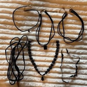 Black Floral Lace and Velvet Choker Set - Versatile Women's Jewelry